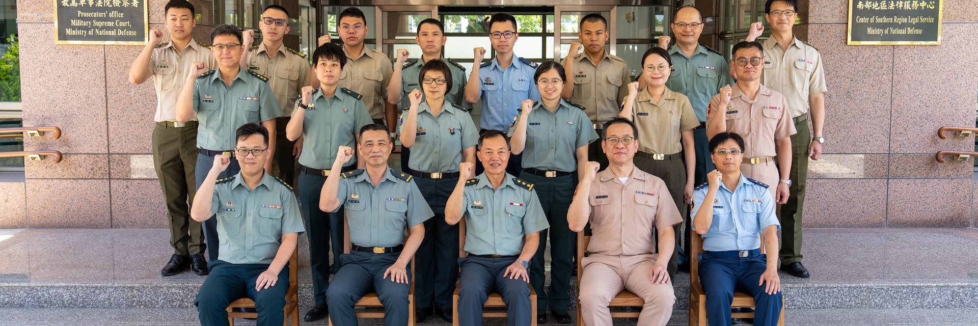 鍾副部長慰勉南部駐軍　肯定官兵工作辛勞
